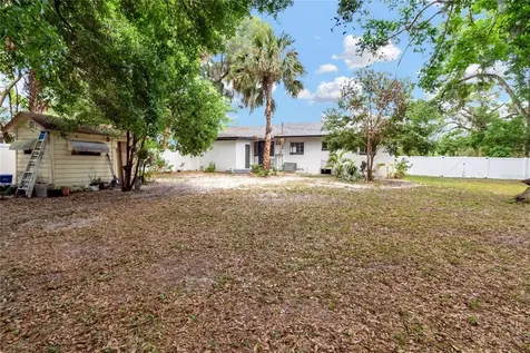 322 N Frankfort Avenue Deland FL 32724