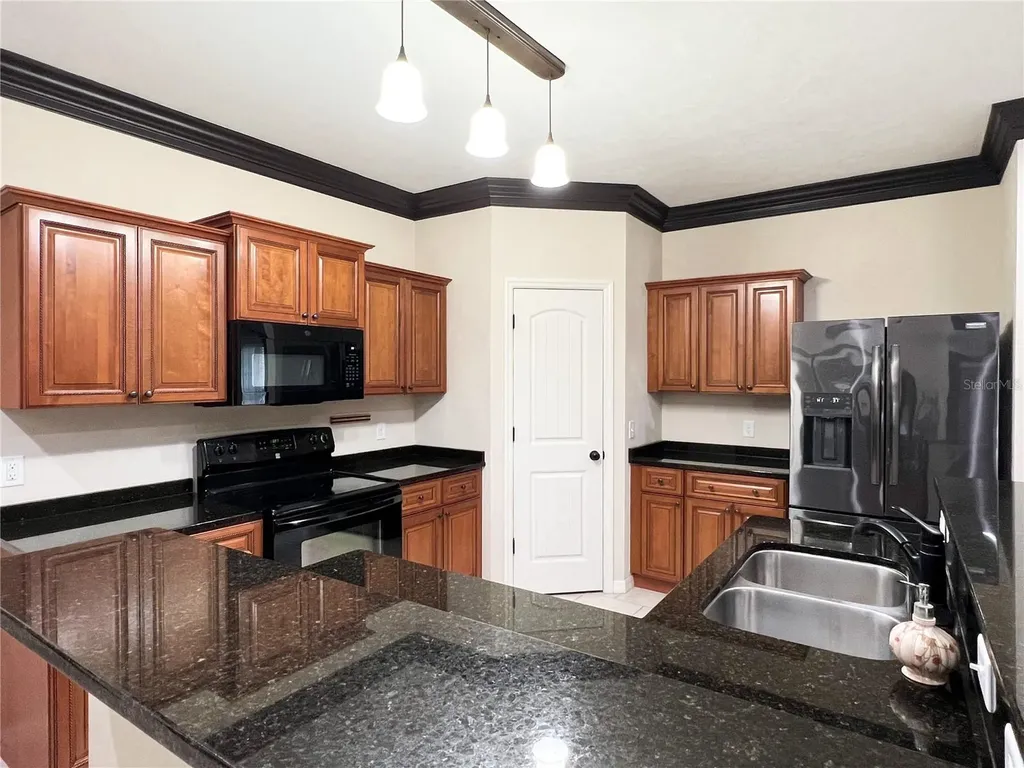 19176 NW 228th Street High Springs FL 32643