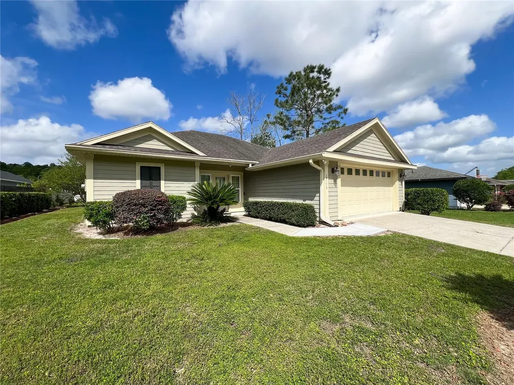 19176 NW 228th Street High Springs FL 32643