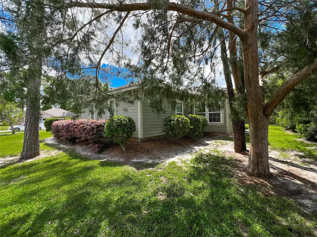 19176 NW 228th Street High Springs FL 32643