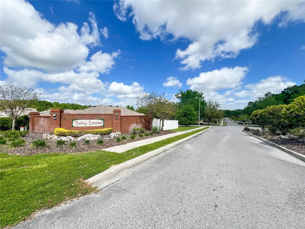 19176 NW 228th Street High Springs FL 32643