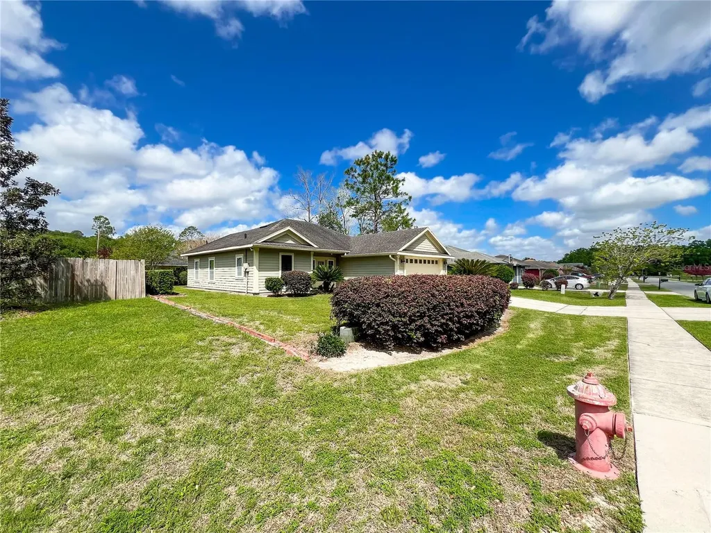 19176 NW 228th Street High Springs FL 32643