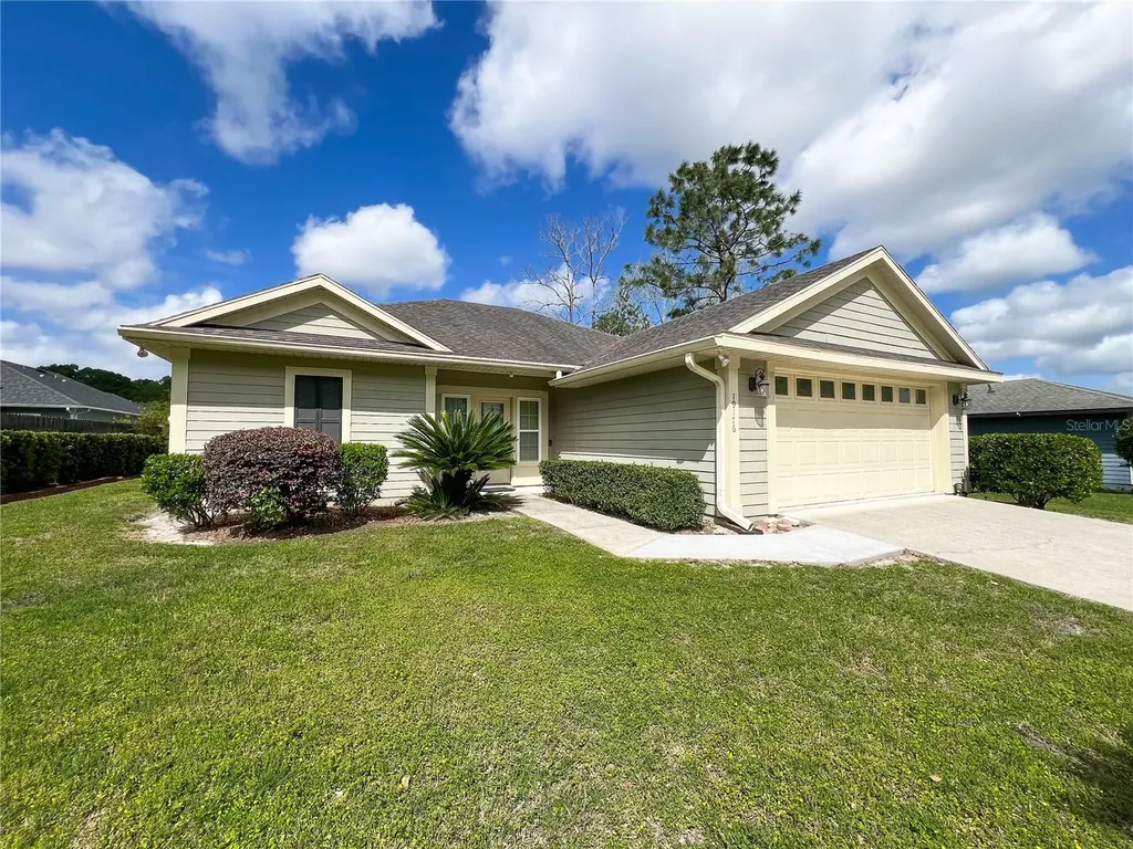 19176 NW 228th Street High Springs FL 32643