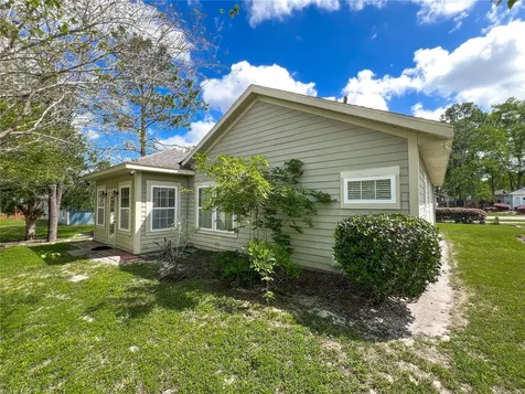 19176 NW 228th Street High Springs FL 32643