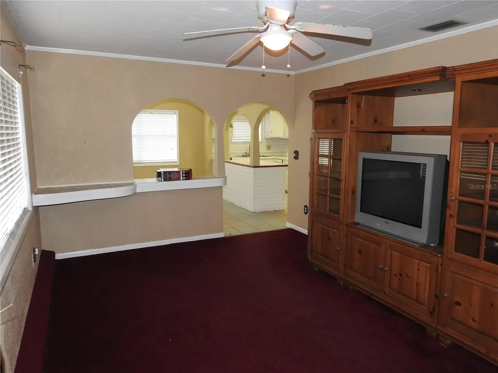 5107 County Road 163 Wildwood FL 34785