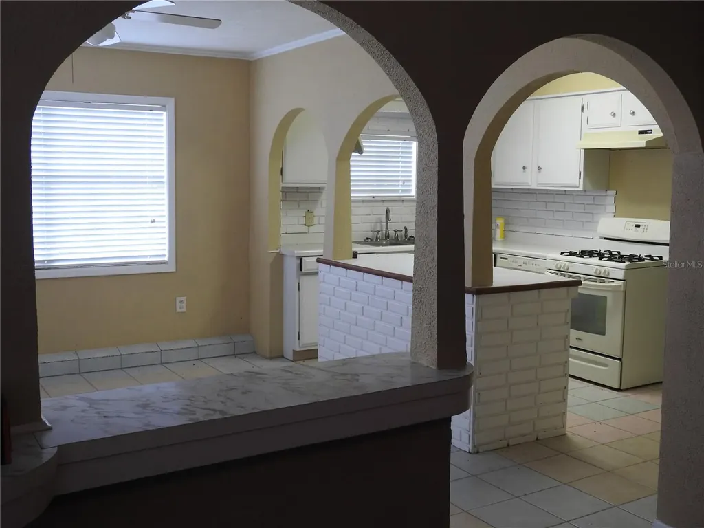 5107 County Road 163 Wildwood FL 34785