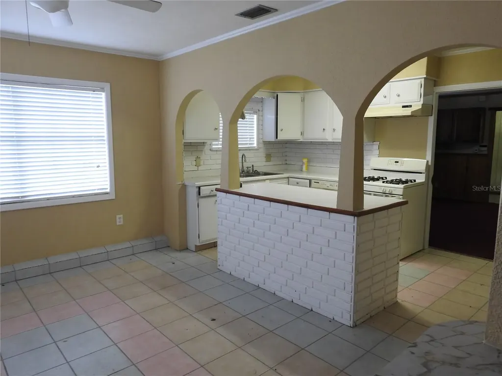 5107 County Road 163 Wildwood FL 34785