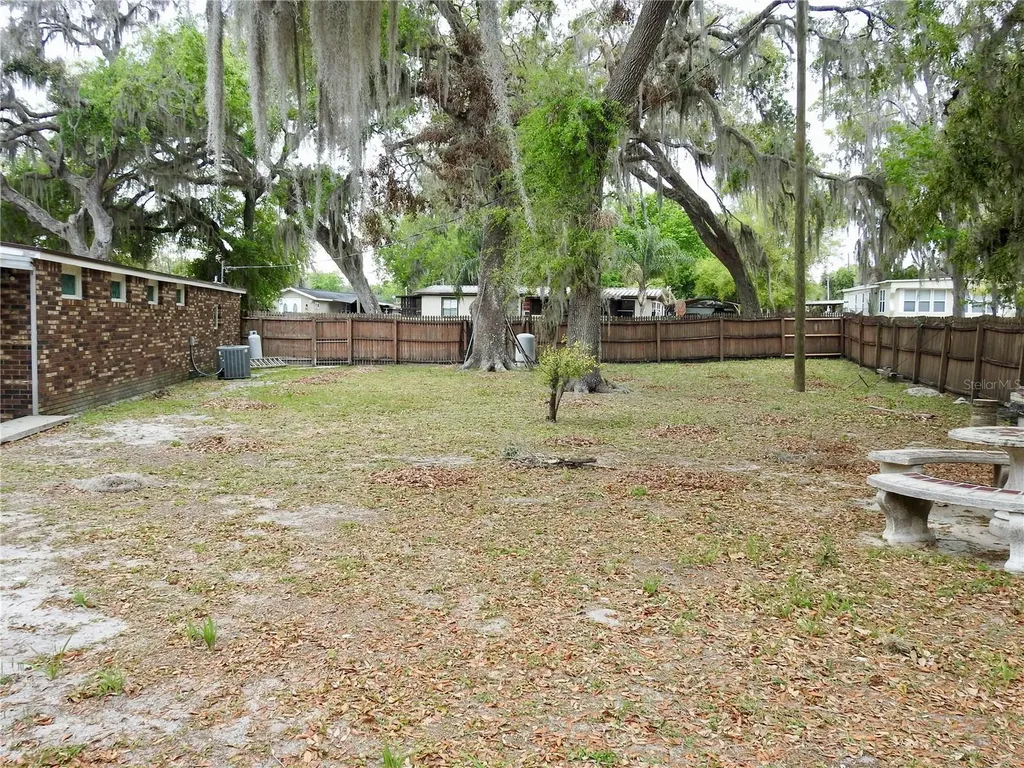 5107 County Road 163 Wildwood FL 34785