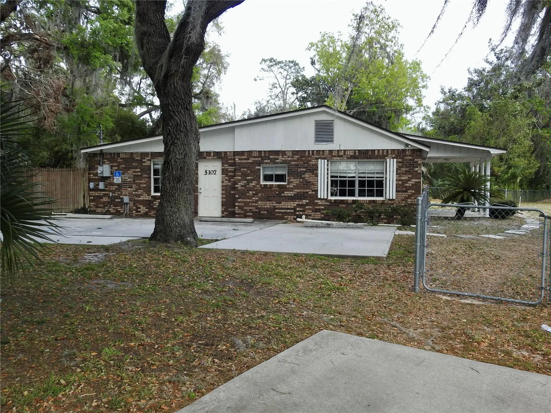 5107 County Road 163 Wildwood FL 34785