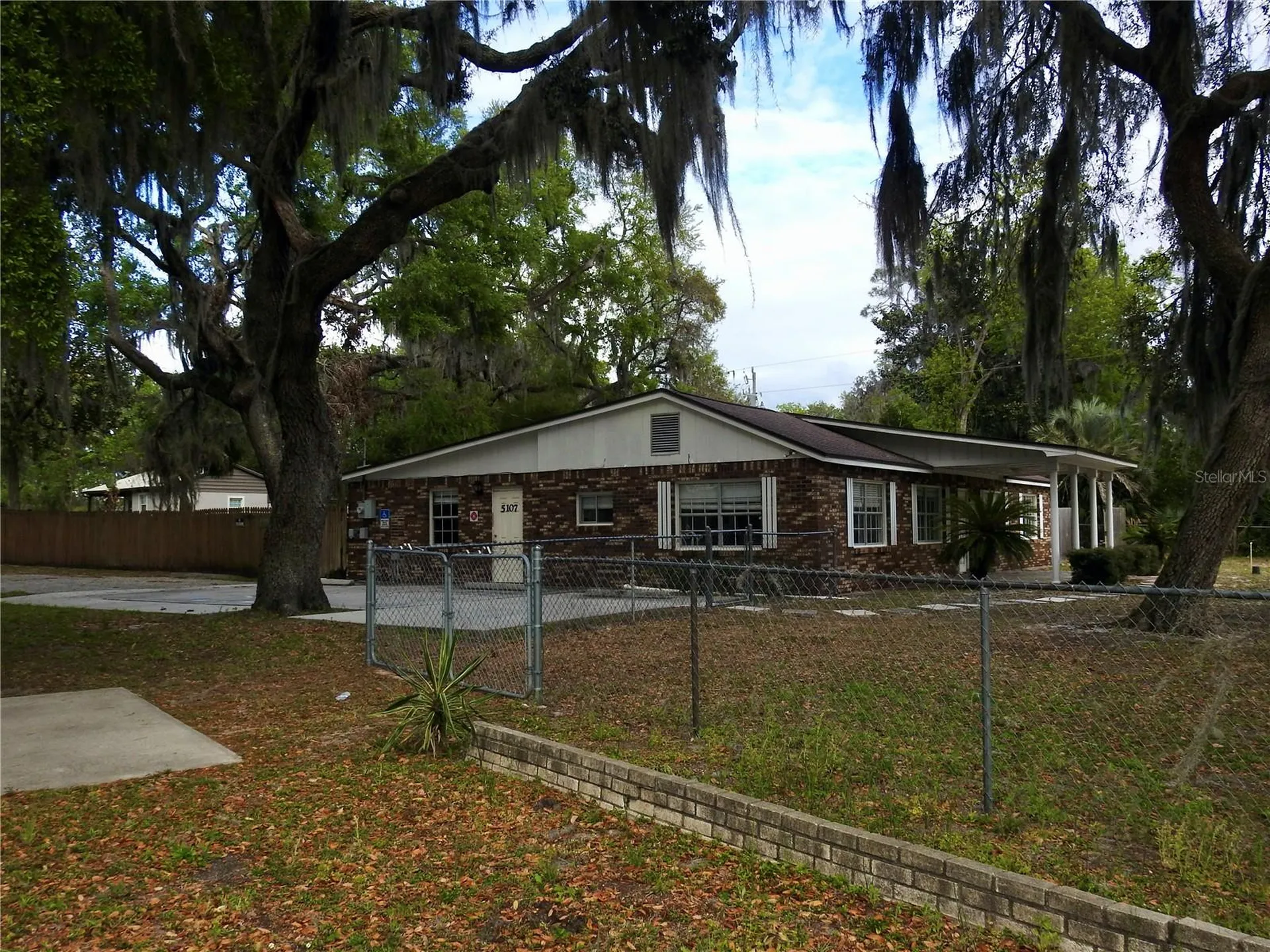 5107 County Road 163 Wildwood FL 34785