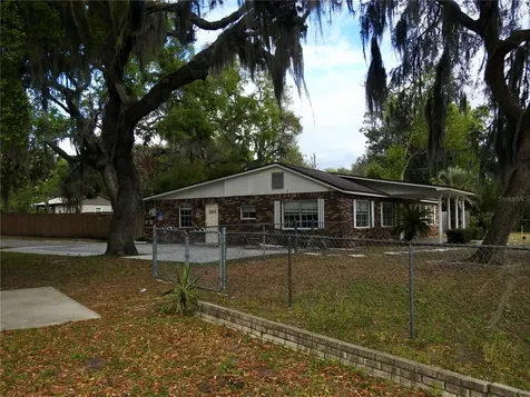 5107 County Road 163 Wildwood FL 34785