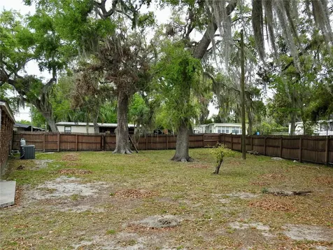 5107 County Road 163 Wildwood FL 34785