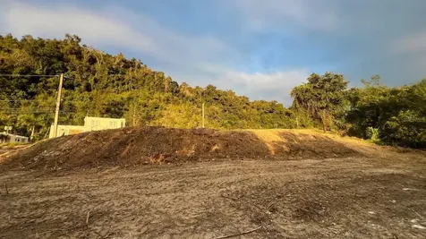 Solar 21 Bo. Rio Arriba Manati PR 00674