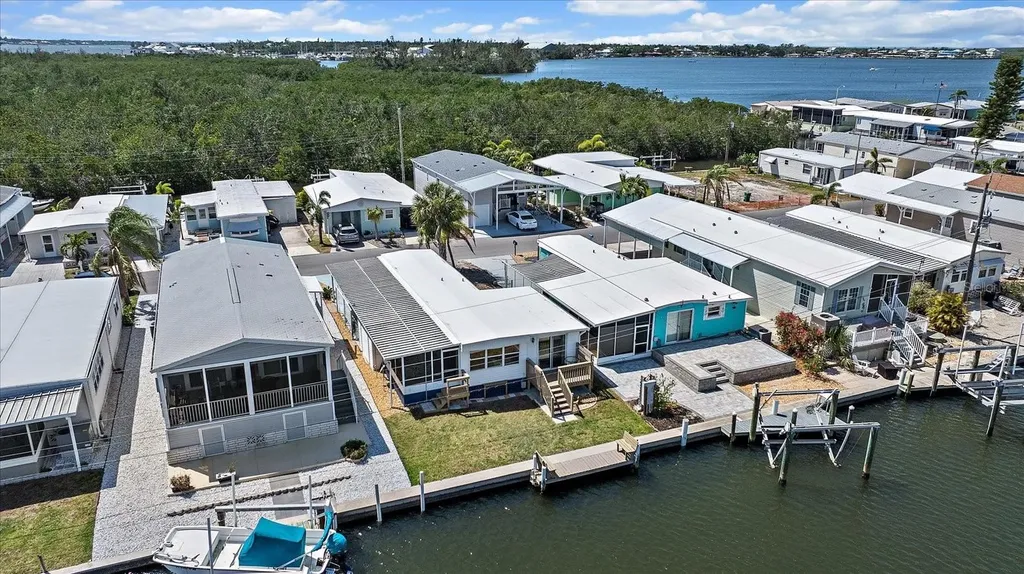 218 Bimini Drive Palmetto FL 34221