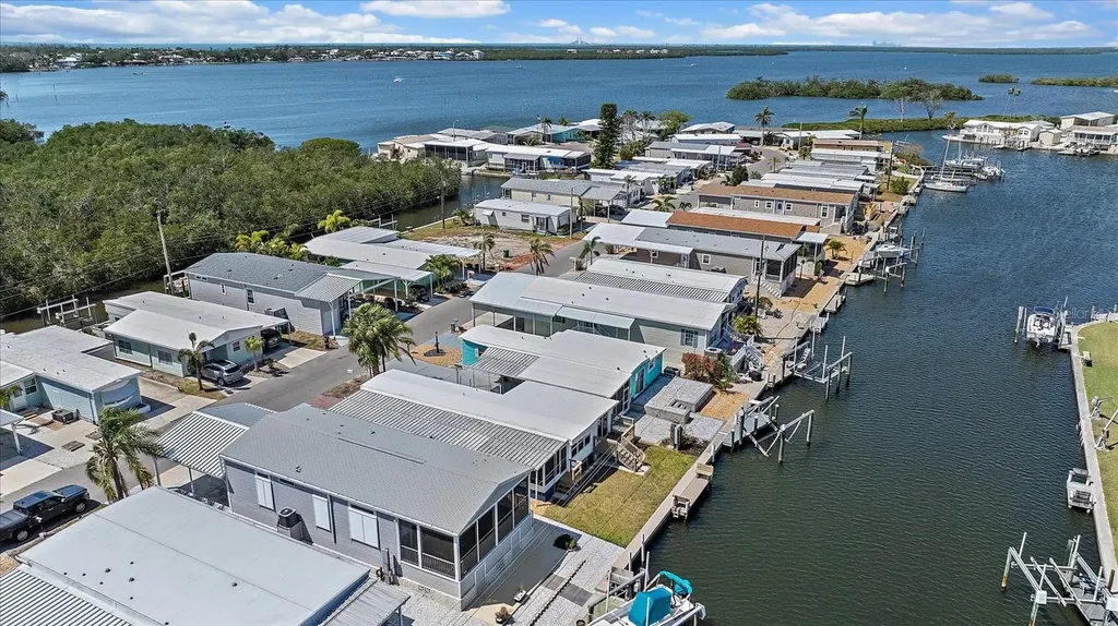 218 Bimini Drive Palmetto FL 34221