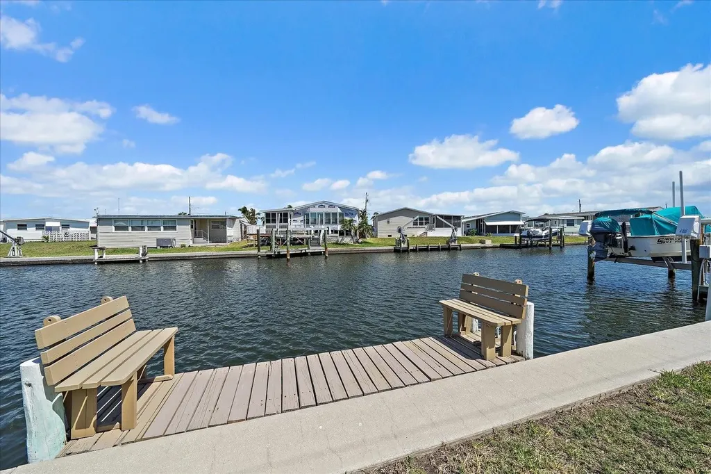 218 Bimini Drive Palmetto FL 34221
