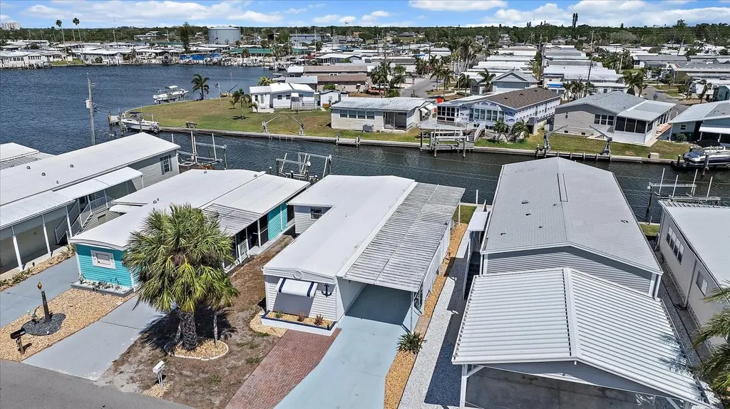 218 Bimini Drive Palmetto FL 34221