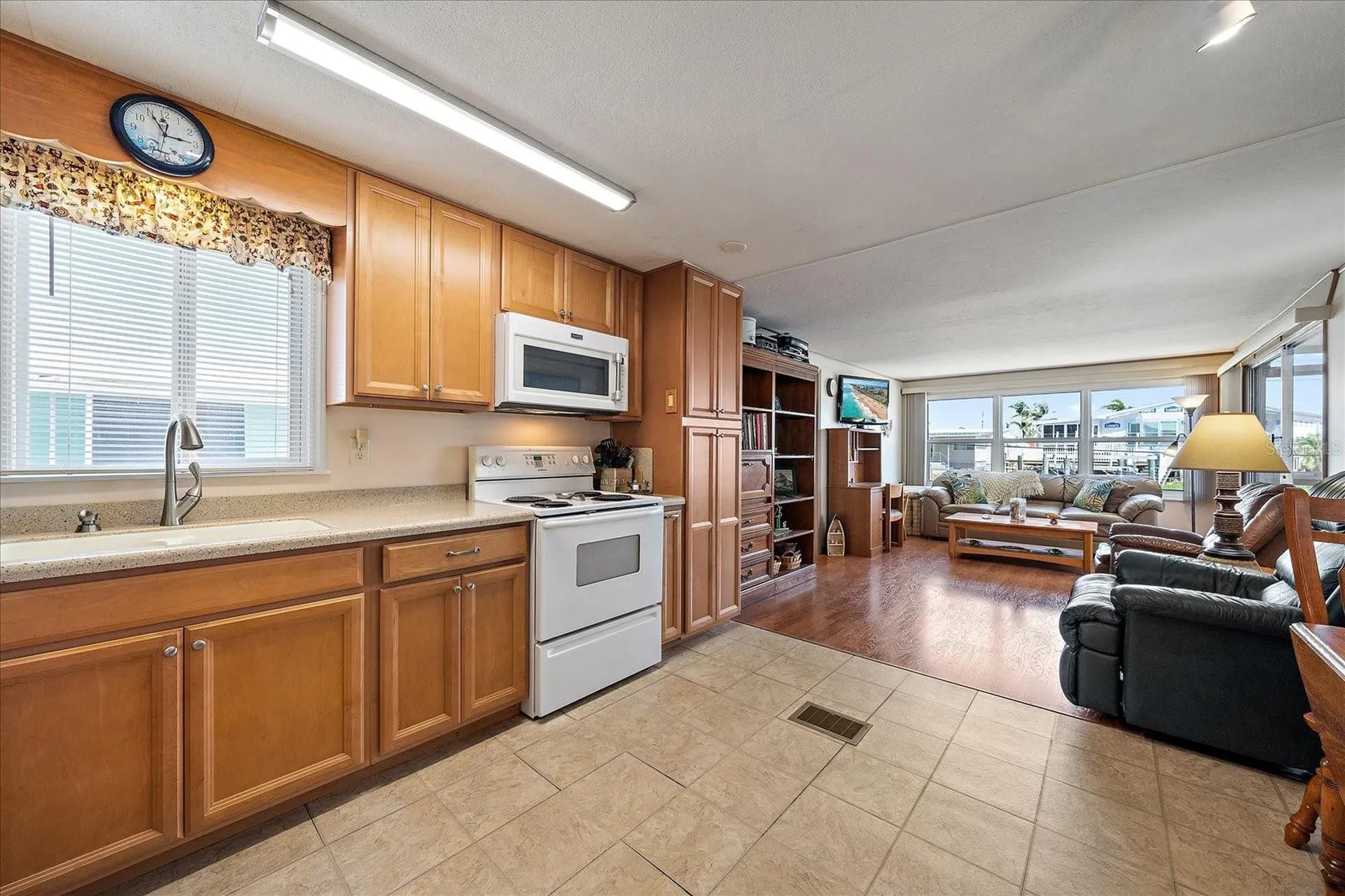 218 Bimini Drive Palmetto FL 34221