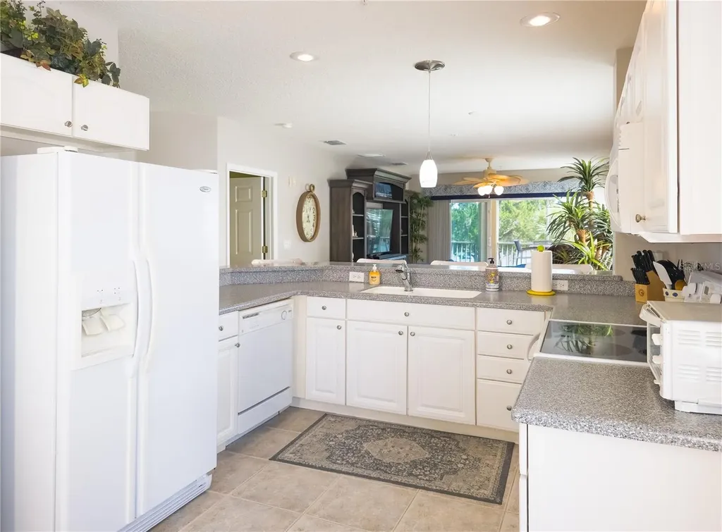 400 Canopy Walk Lane Palm Coast FL 32137