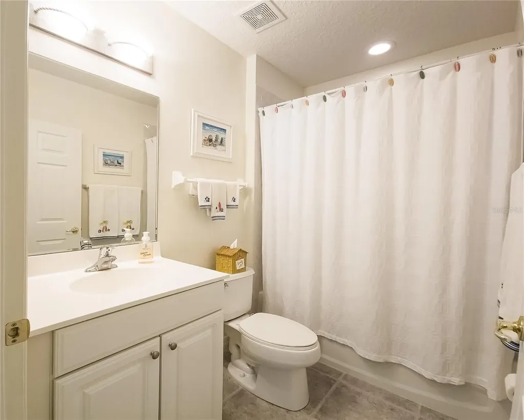 400 Canopy Walk Lane Palm Coast FL 32137