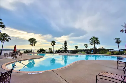 402 Waterfern Trail Drive Auburndale FL 33823