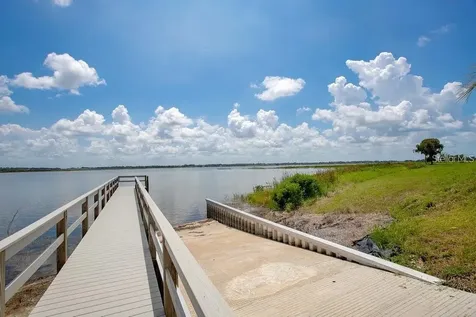 402 Waterfern Trail Drive Auburndale FL 33823