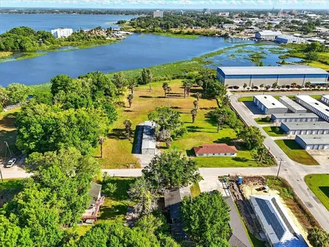 802 Avenue L SW Winter Haven FL 33880