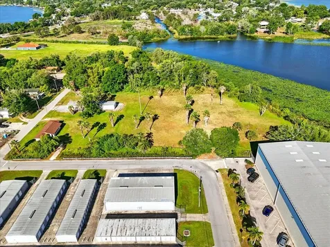 802 Avenue L SW Winter Haven FL 33880