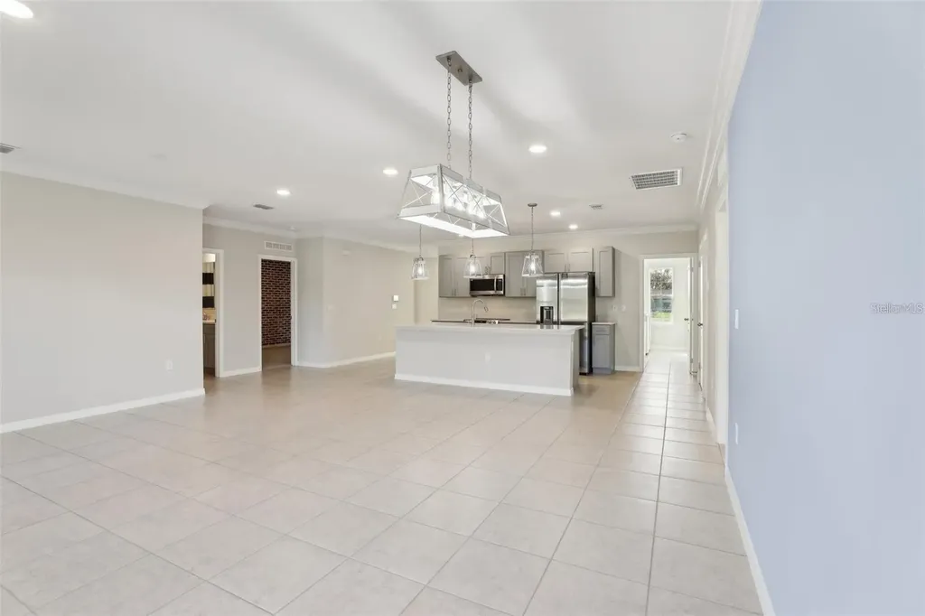 2410 Park Avenue Indian Lake Estates FL 33855