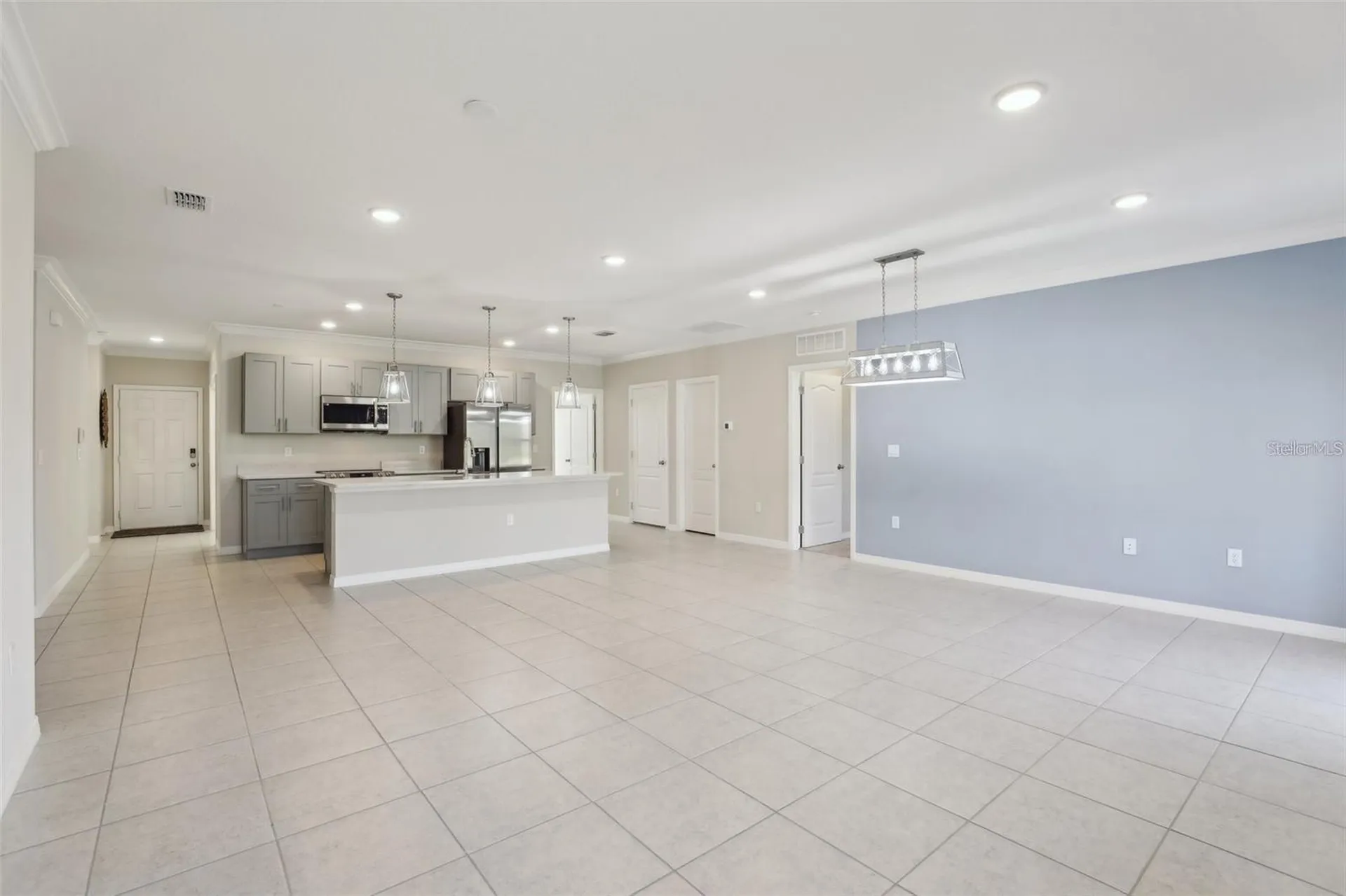 2410 Park Avenue Indian Lake Estates FL 33855