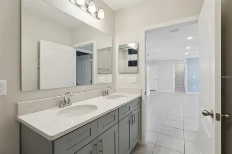 2410 Park Avenue Indian Lake Estates FL 33855