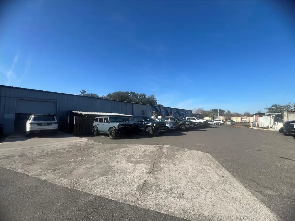 1219 S Main Street Gainesville FL 32601