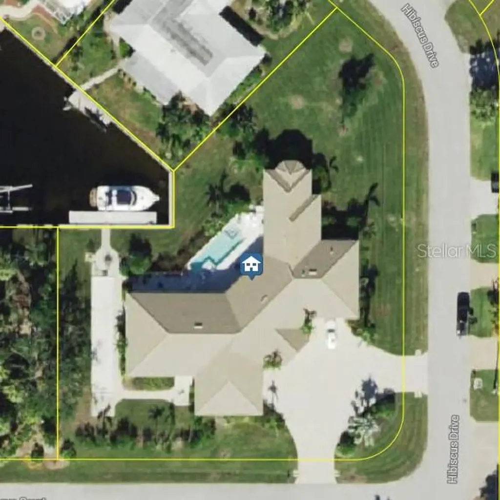 2700 Hibiscus Court Punta Gorda FL 33950