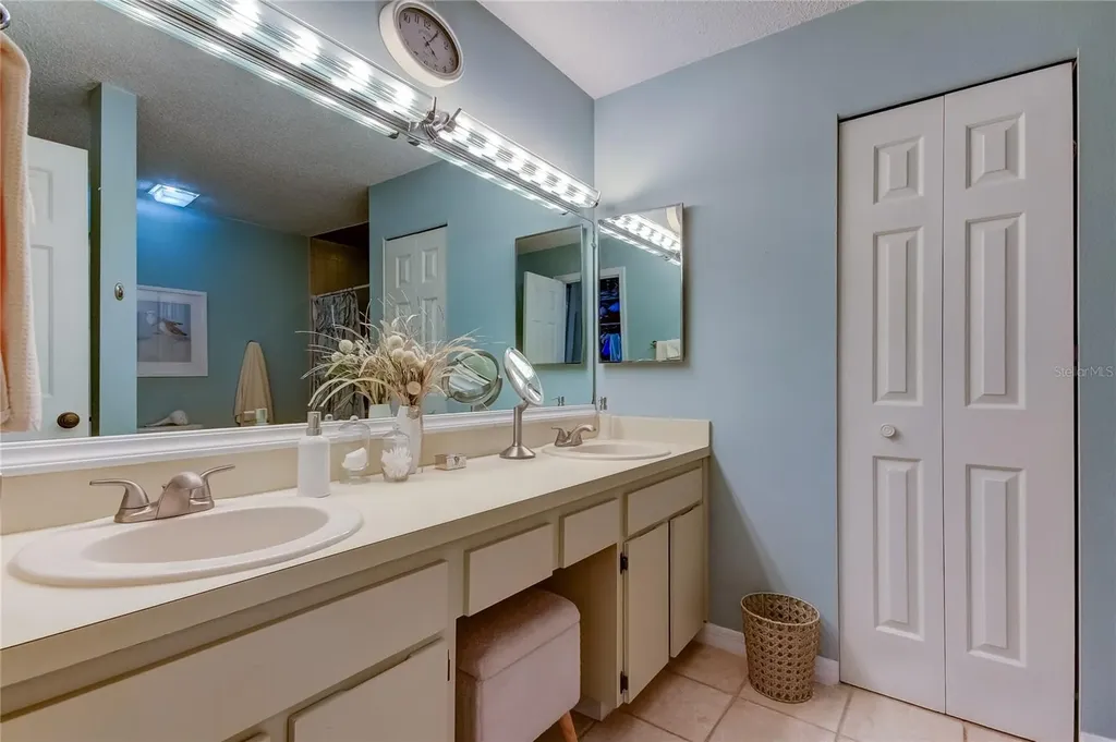 612 Fairmont Avenue Safety Harbor FL 34695