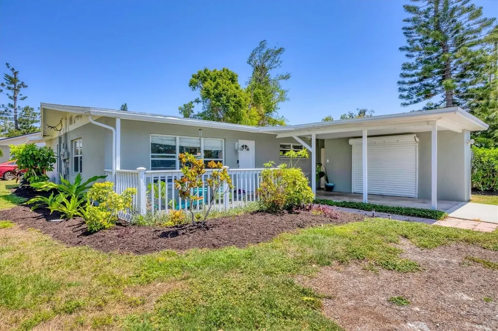 5675 Saint Louis Avenue Sarasota FL 34233