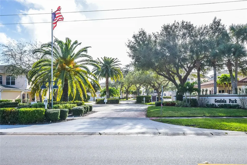 1711 Gondola Park Drive Venice FL 34292