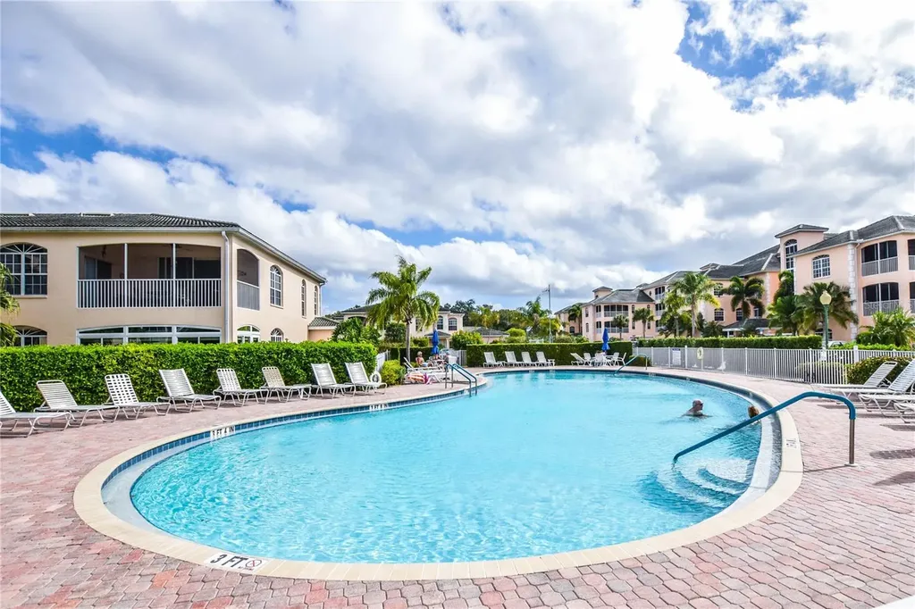 1711 Gondola Park Drive Venice FL 34292