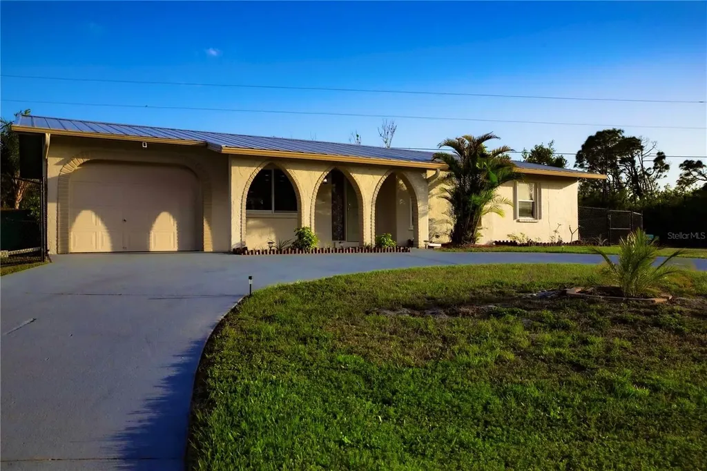 389 Millport Street NW Port Charlotte FL 33948