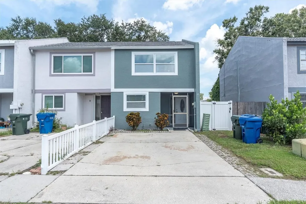 2751 S Pines Drive Largo FL 33771