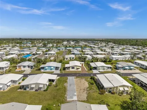 561 Longwood Drive Venice FL 34285