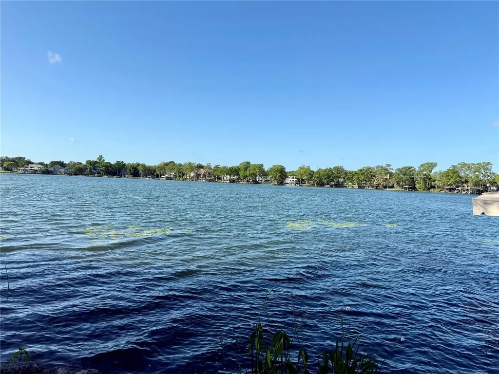 2500 Lee Road Winter Park FL 32789