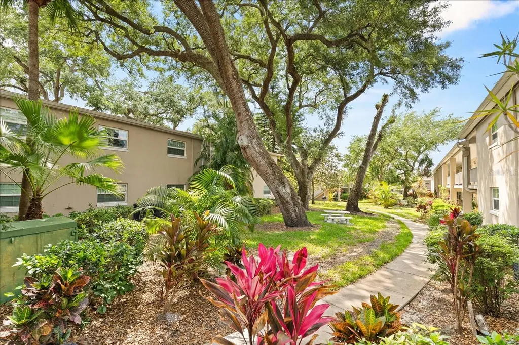 2500 Lee Road Winter Park FL 32789