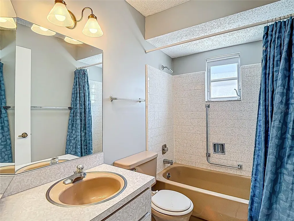 10819 Los Santos Drive Port Richey FL 34668