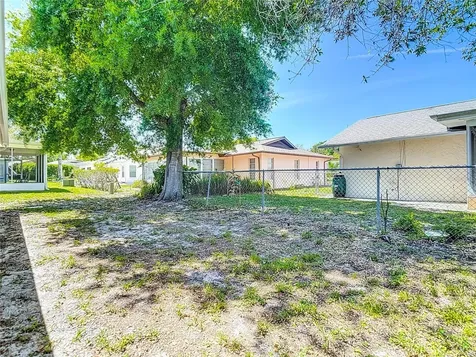10819 Los Santos Drive Port Richey FL 34668