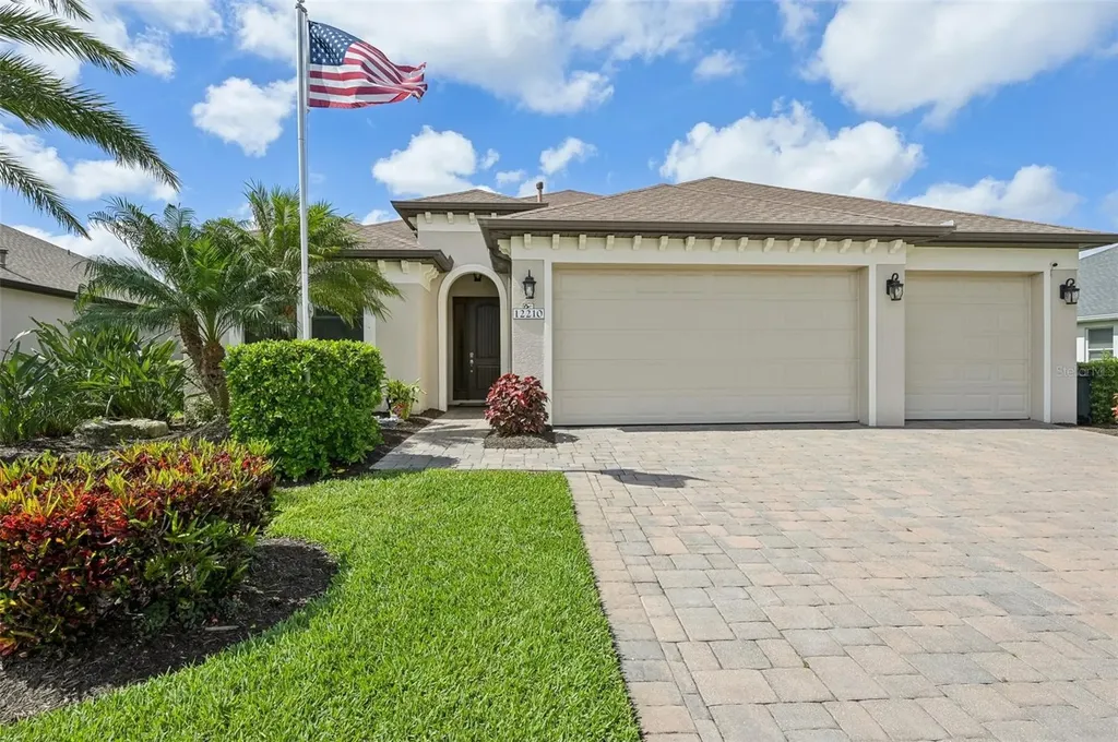 12210 Goldenrod Avenue Bradenton FL 34212
