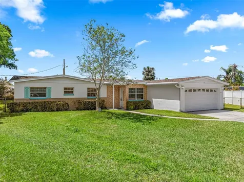 95 Melbourne Avenue Merritt Island FL 32953