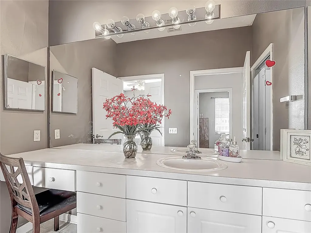 2310 Silver Palm Drive Kissimmee FL 34747