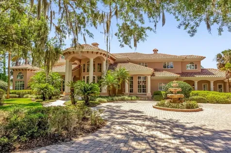 8302 Earlwood Avenue Mount Dora FL 32757