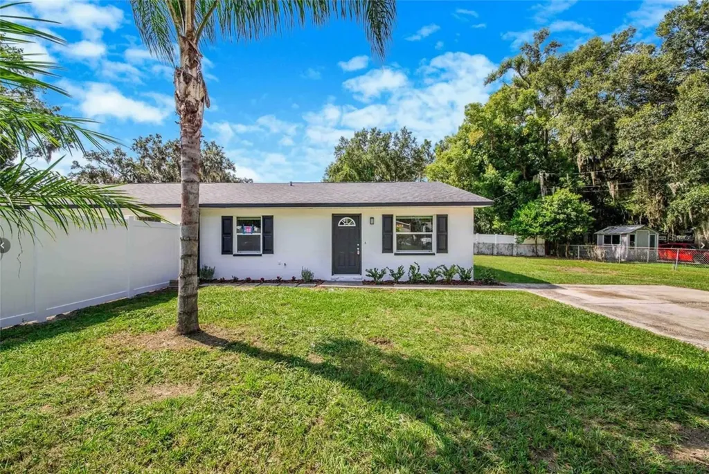 1102-1104 Call Stewart Road Lakeland FL 33811