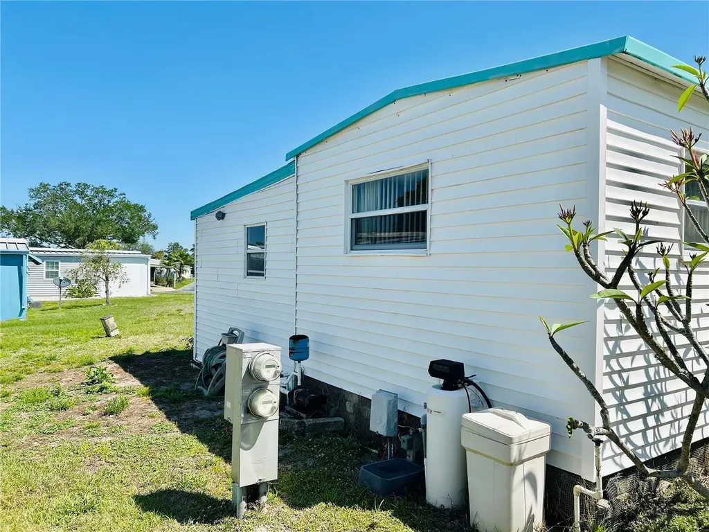 9790 66th Street N Pinellas Park FL 33782